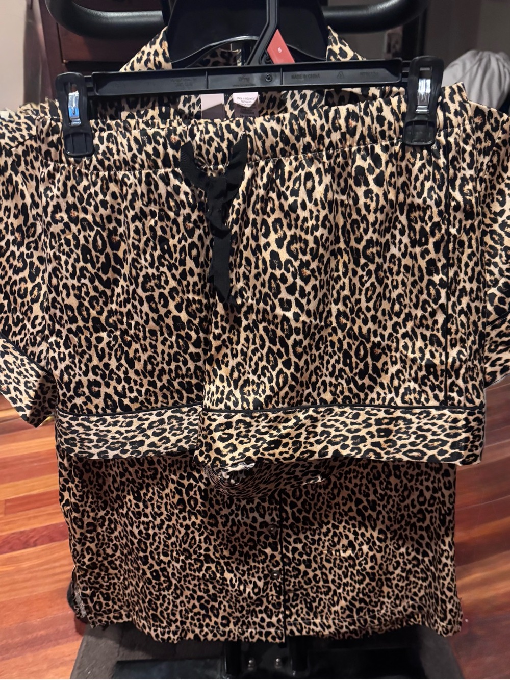 NWT Victoria’s Secret Signature Satin Leopard Print Pajama Set - Tan & Black